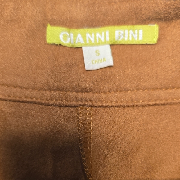 Gianni Bini Tan Apparel - Picture 3 of 4